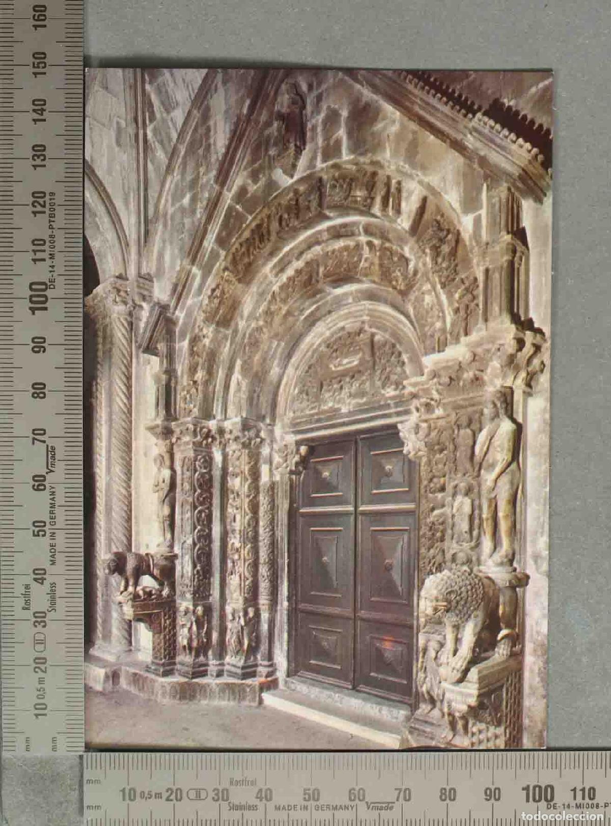Postales: POSTAL. Trogir - Portal de la Catedral de San Lorenzo - Portal de Radovan
