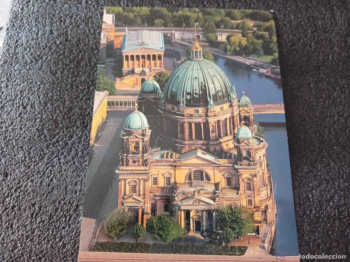 Postales: berlin, la catedral, al fondo la antigua galeria y el rio spree, vista aerea