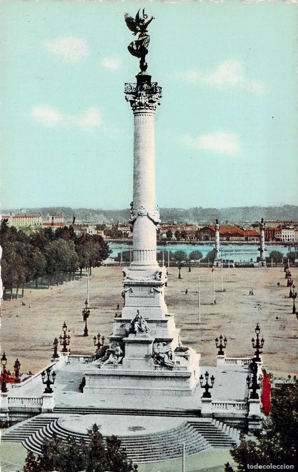 Postales: Postal de Burdeos Monumento a los Girondinos y el R&iacute;o Garona