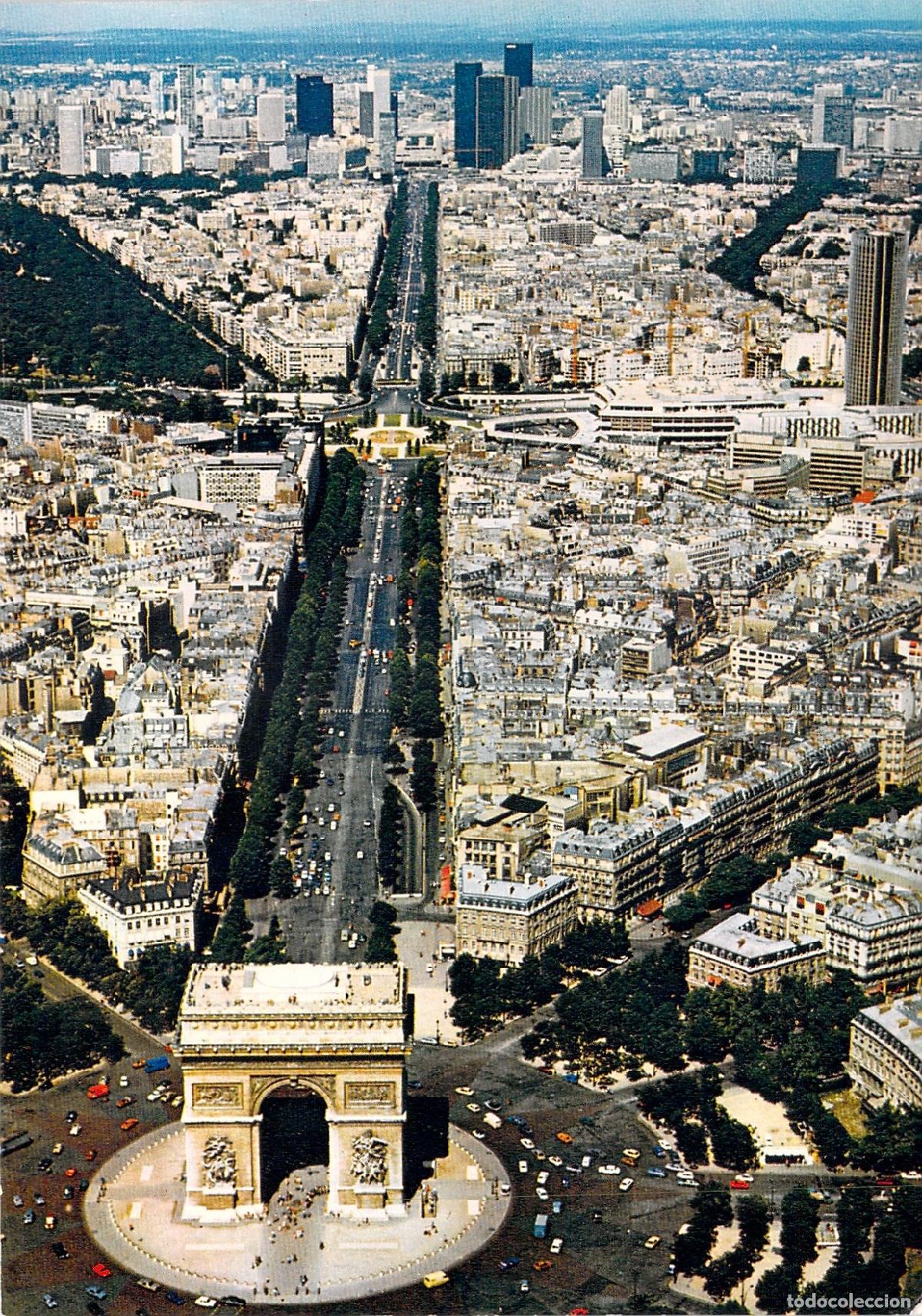 Postales: Postal de Par&iacute;s: Arco de Triunfo y Vista A&eacute;rea hacia La D&eacute;fense