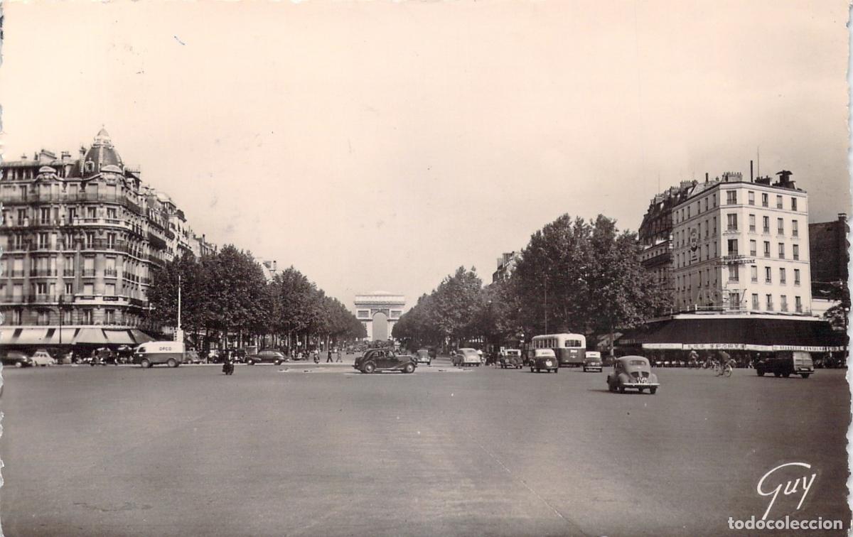 Postales: Postal de Par&iacute;s: Avenida de la Grande Arm&eacute;e y el Arco de Triunfo