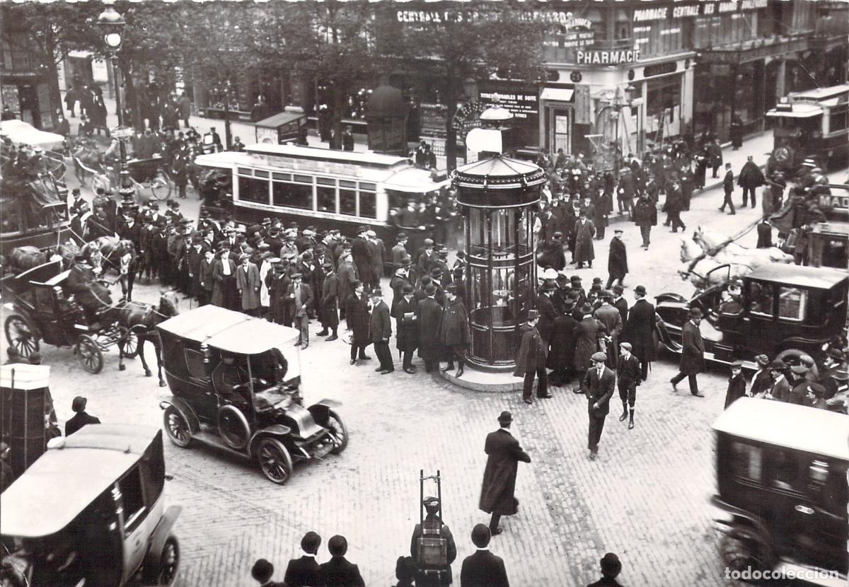 Cartoline: Postal de Par&iacute;s Grands Boulevards La Salida de las Oficinas