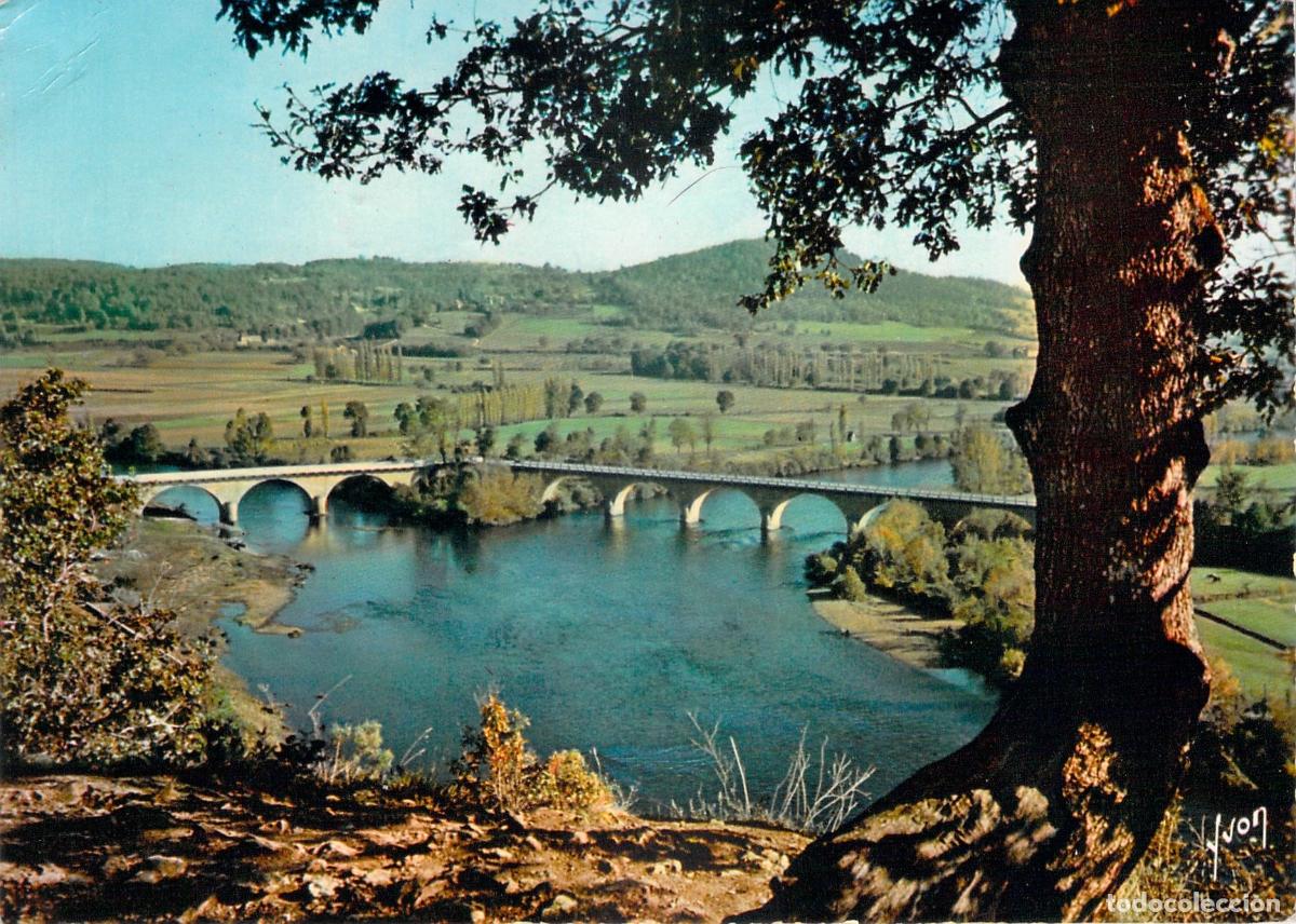Postales: Postal de Limeuil Dordogne Francia Confluencia del R&iacute;o y Puente