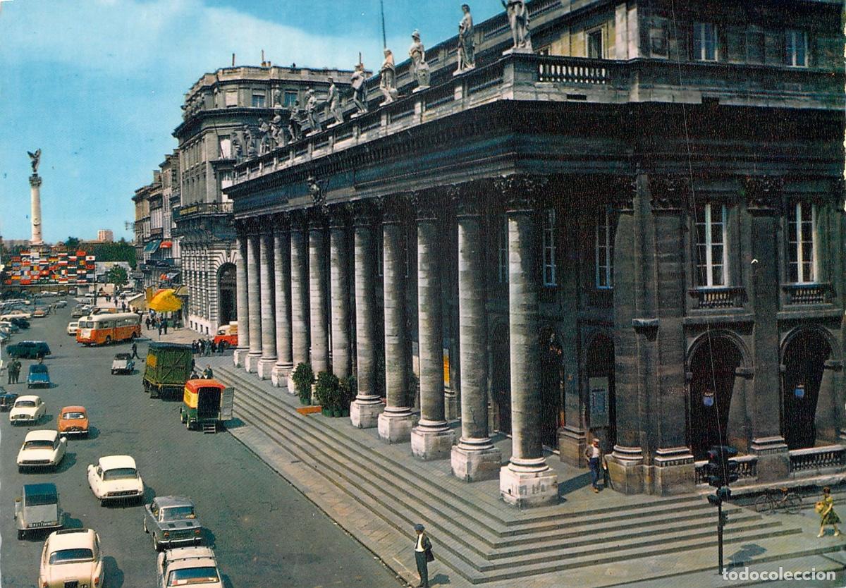 Postales: Postal de Burdeos: Columnata del Grand Th&eacute;&acirc;tre y Cours du 30 Juillet