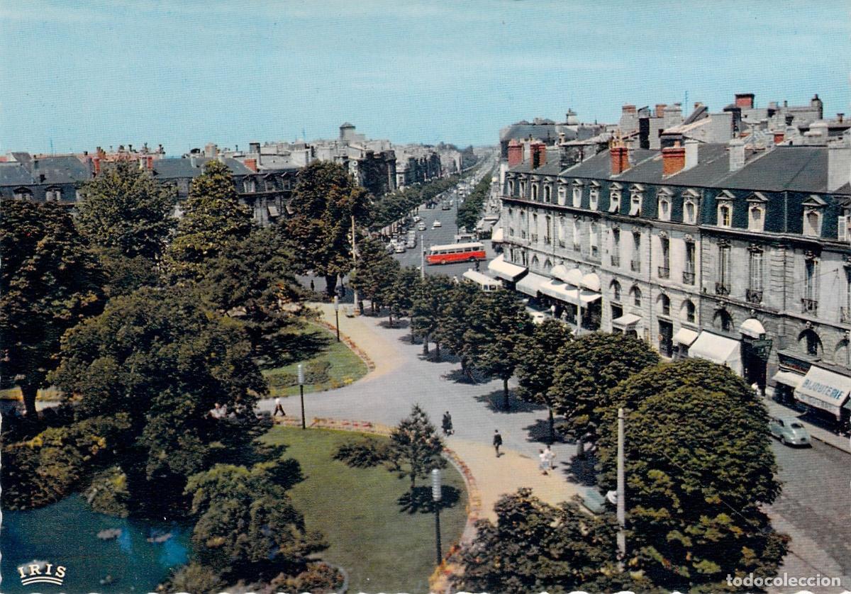 Postales: Postal de Burdeos, Place Gambetta y Cours Cl&eacute;menceau, Francia