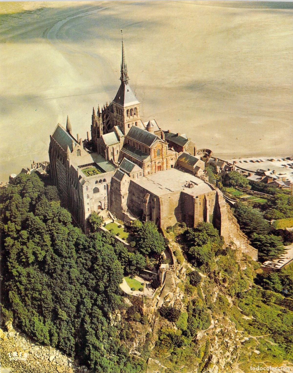 Postales: Postal de Vista A&eacute;rea del Mont Saint-Michel y Abad&iacute;a en Francia