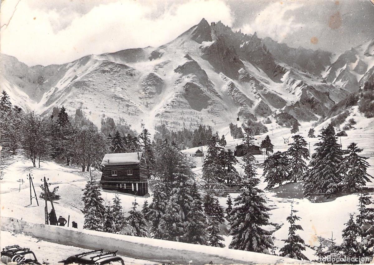 Postales: Postal Paisaje de Invierno en Le Mont-Dore y el Puy de Sancy, Francia