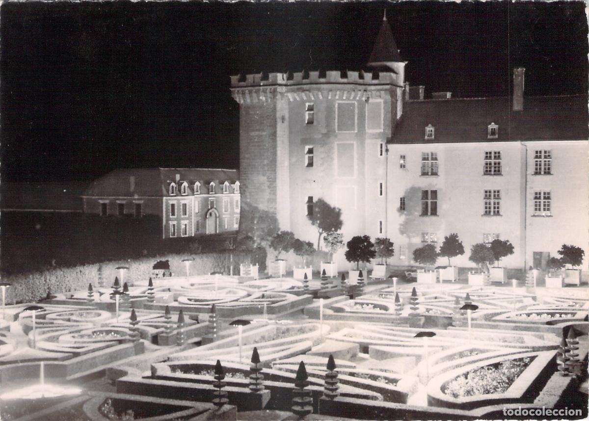 Postales: Postal de los Jardines y Castillo Iluminados de Villandry