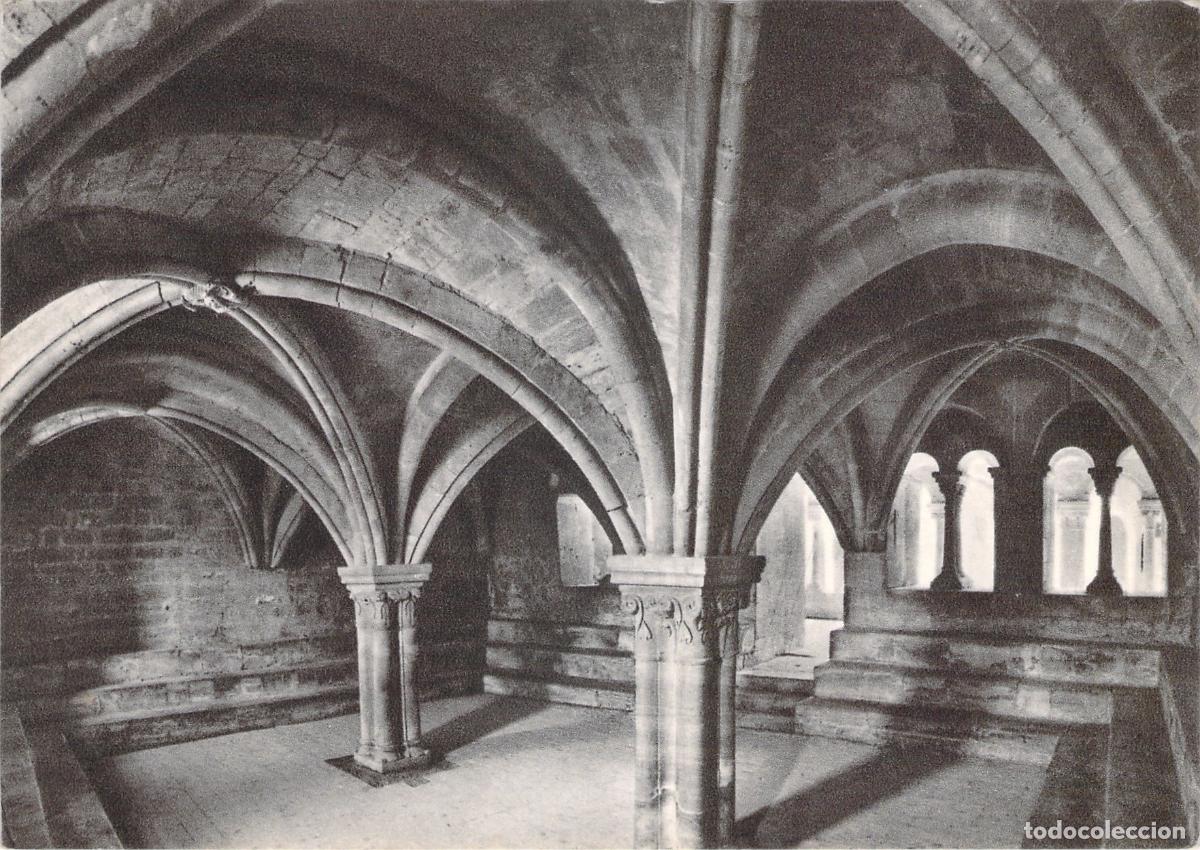Postales: Postal Abad&iacute;a de S&eacute;nanque, Sala Capitular, Gordes Francia