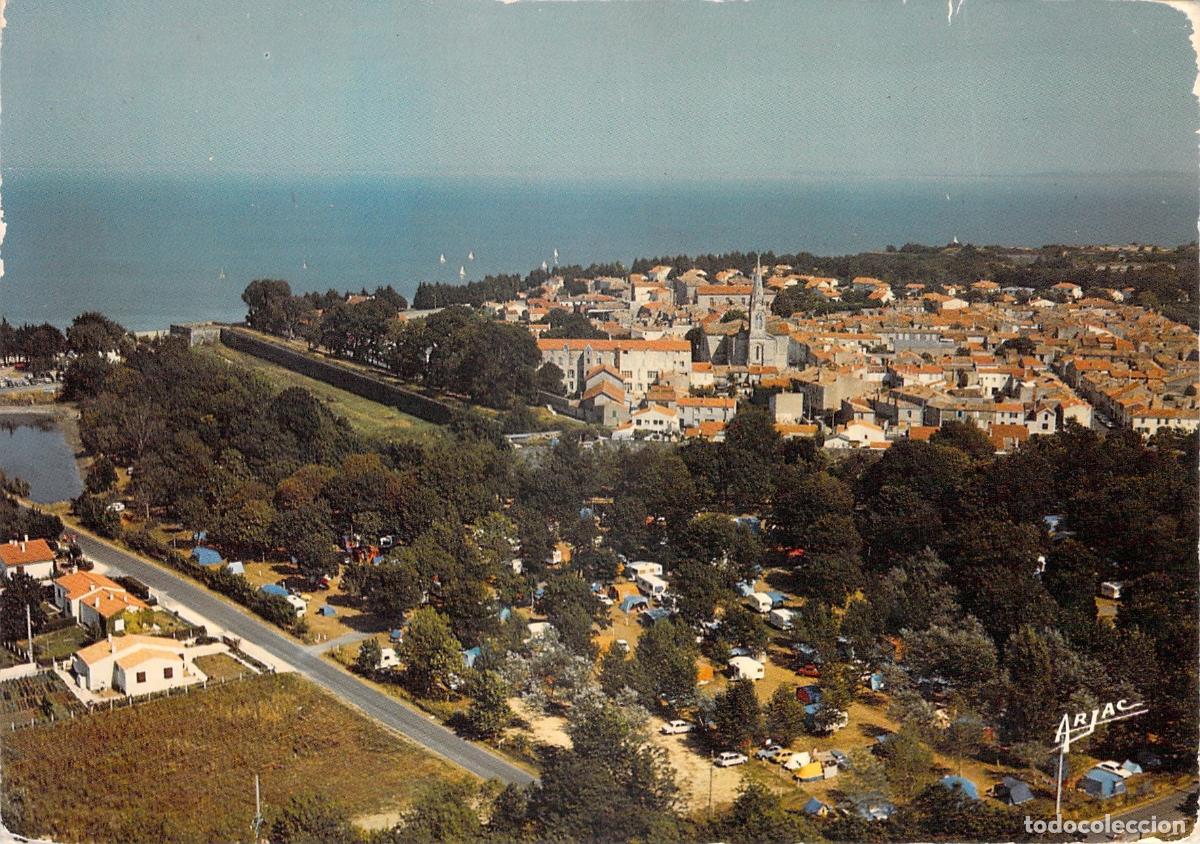 Postales: Postal Vista A&eacute;rea Le Ch&acirc;teau-d'Ol&eacute;ron Camping ESSI Francia