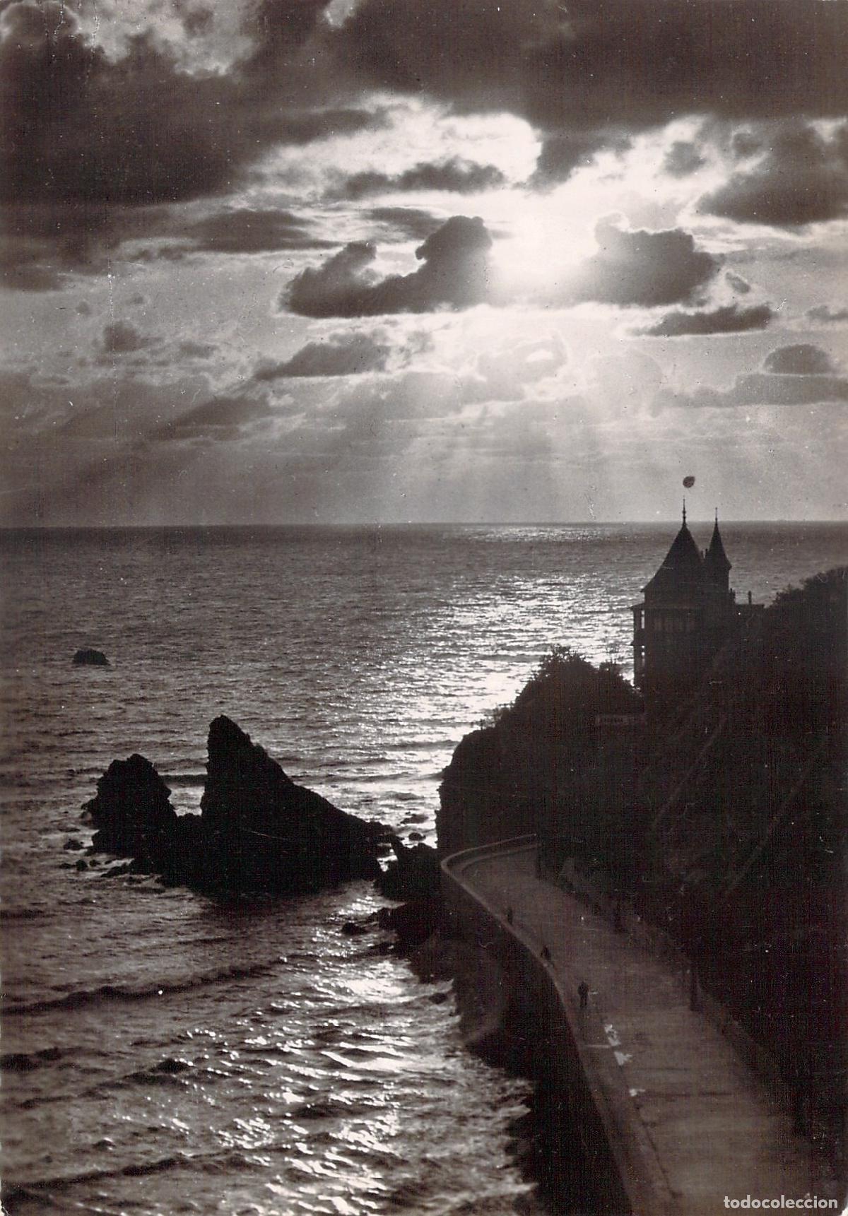 Postales: Postal Atardecer en la Villa Belza de Biarritz