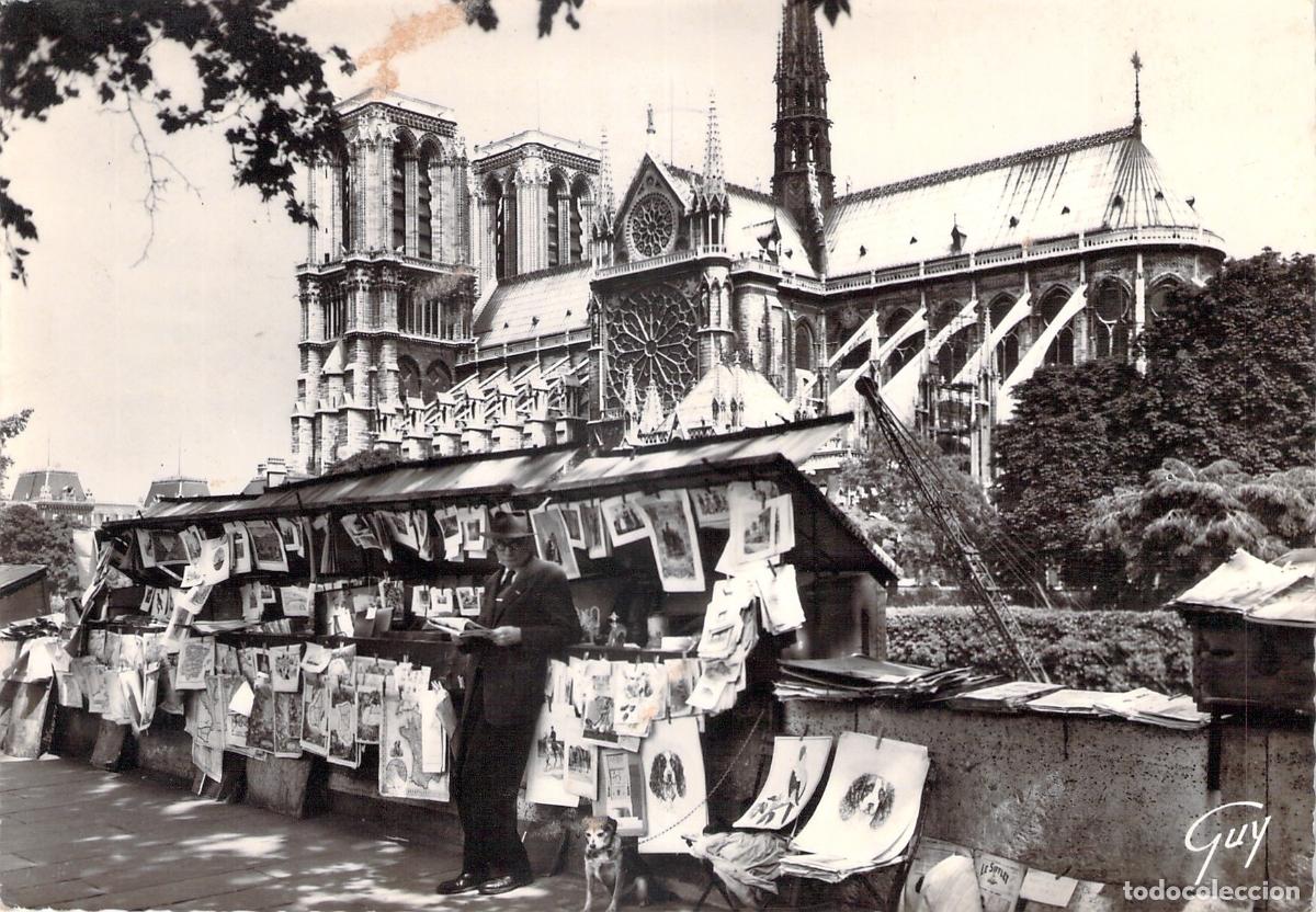 Postales: Postal de Par&iacute;s Bouquiniste de la Rive Gauche y Catedral Notre-Dame