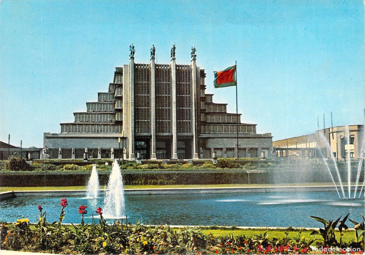 Postales: Postal de Bruselas Palais du Centenaire B&eacute;lgica con Fuentes