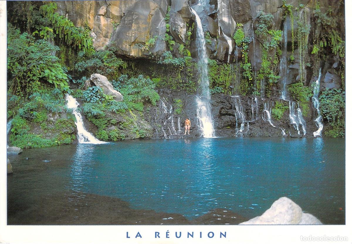 Postales: Postal de la Cascada des Trois Bassins en la Isla de la Reuni&oacute;n