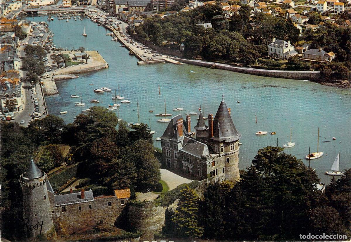 Postales: Postal de Vista A&eacute;rea del Castillo y el Puerto de Pornic