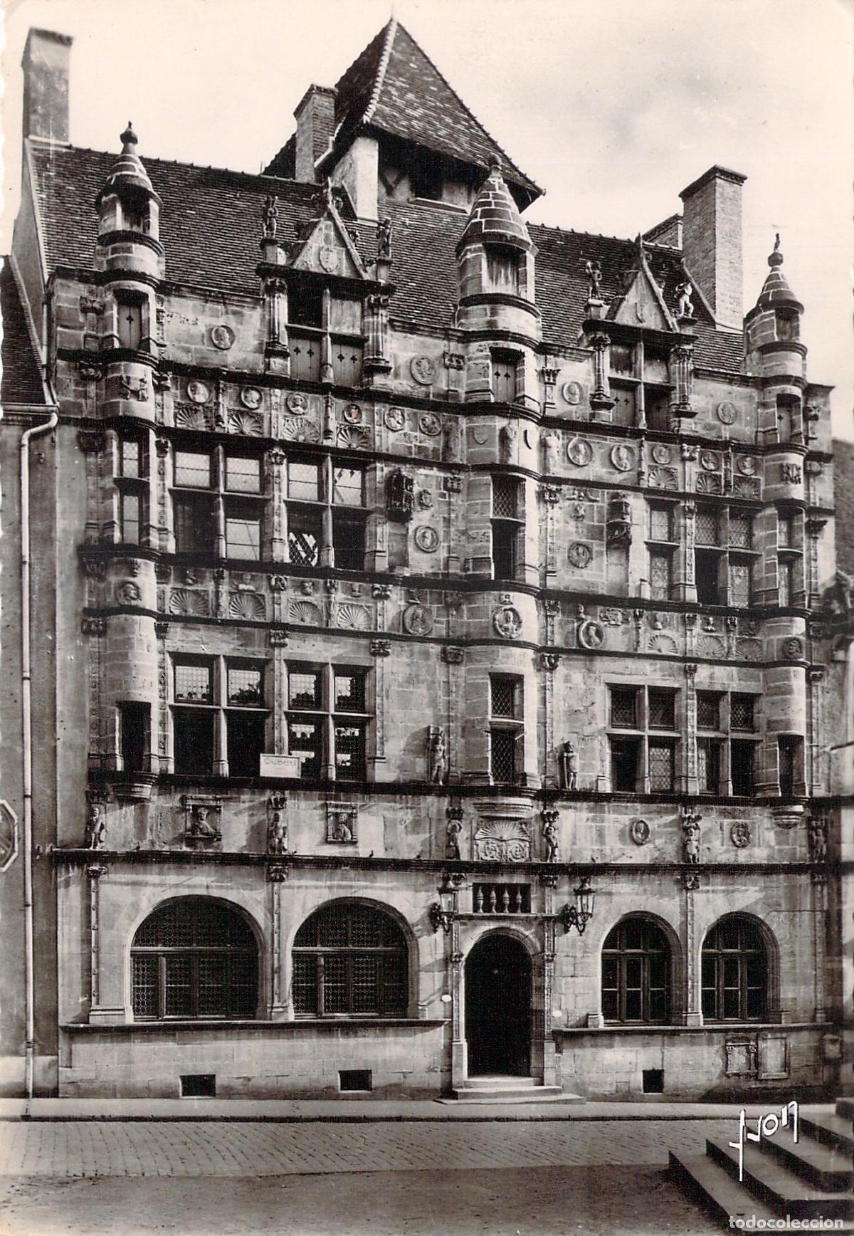 Cartoline: Postal de Paray-le-Monial, Ayuntamiento Hotel de Ville