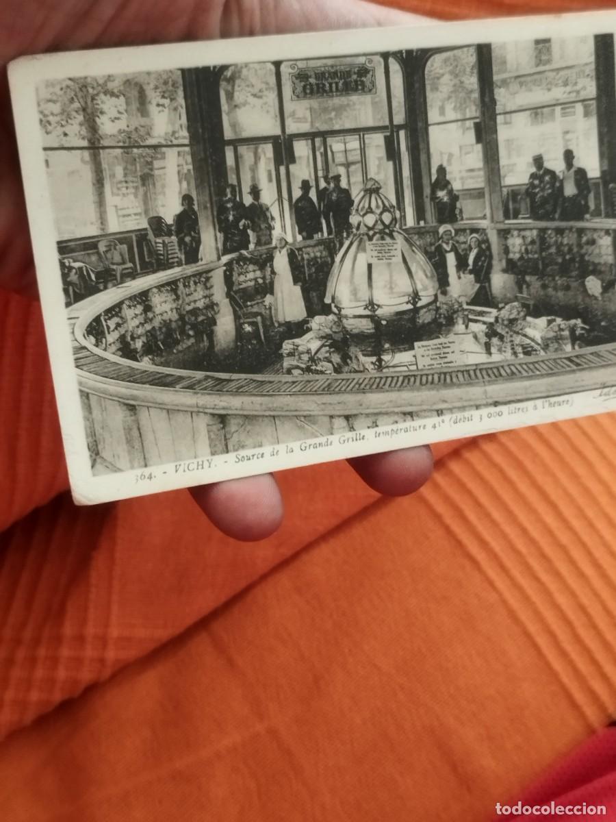 Postales: Antigua tarjeta postal de Source de la Grande Grille en Vichy, Francia. Principios siglo XX