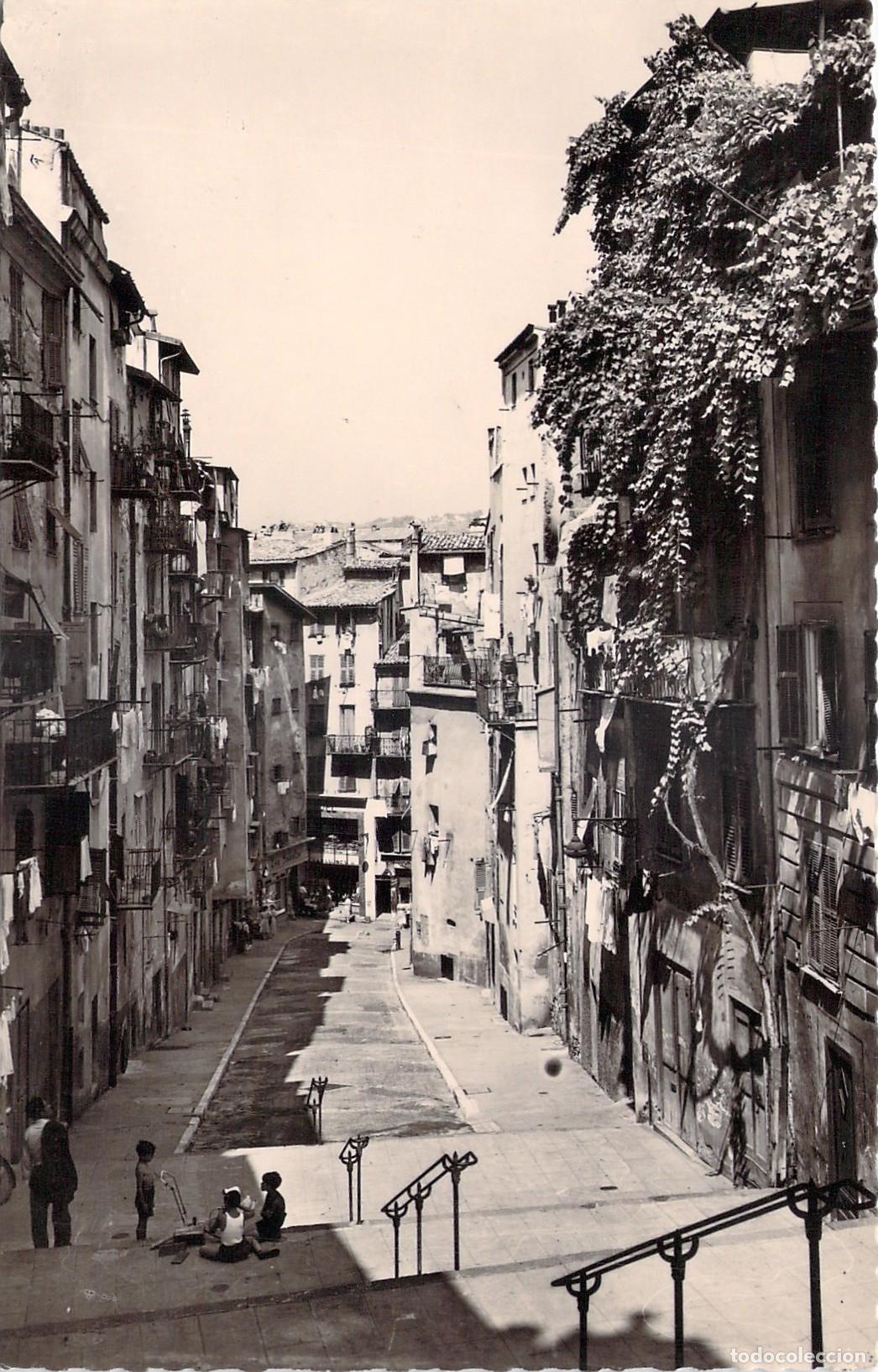 Postales: Postal de Niza: Calle de la Vieille Ville, Francia