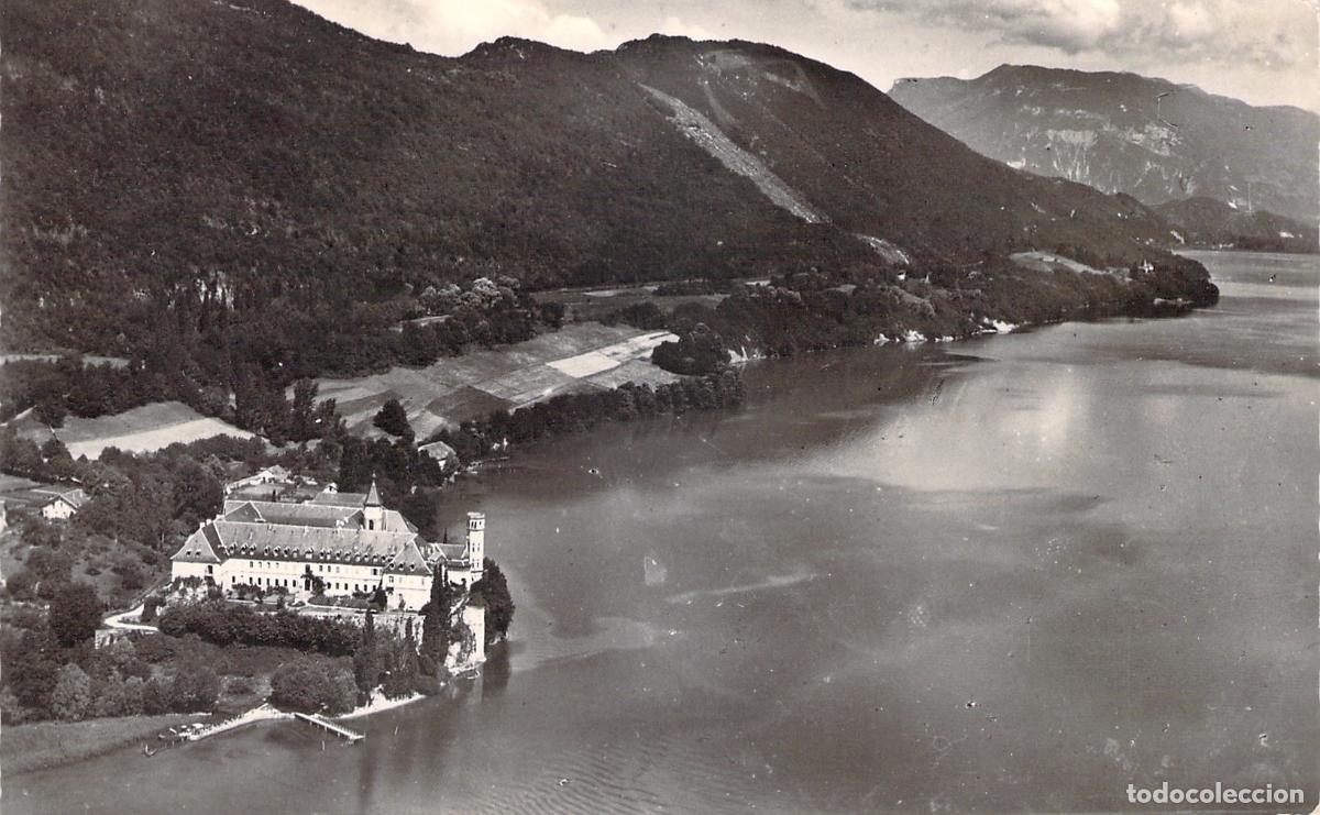 Postales: Postal de la Abad&iacute;a de Hautecombe y el Lago de Bourget