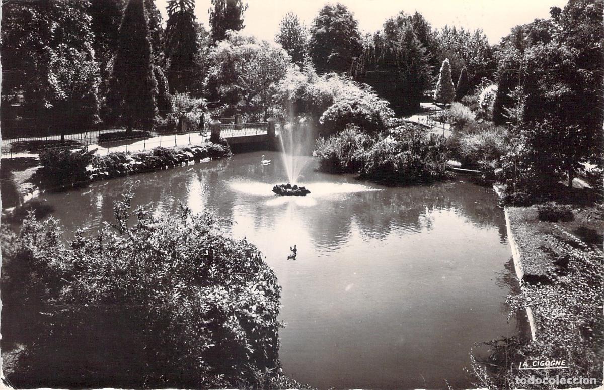 Postales: Postal de Vichy, El Estanque de los Cisnes en los Grandes Parques