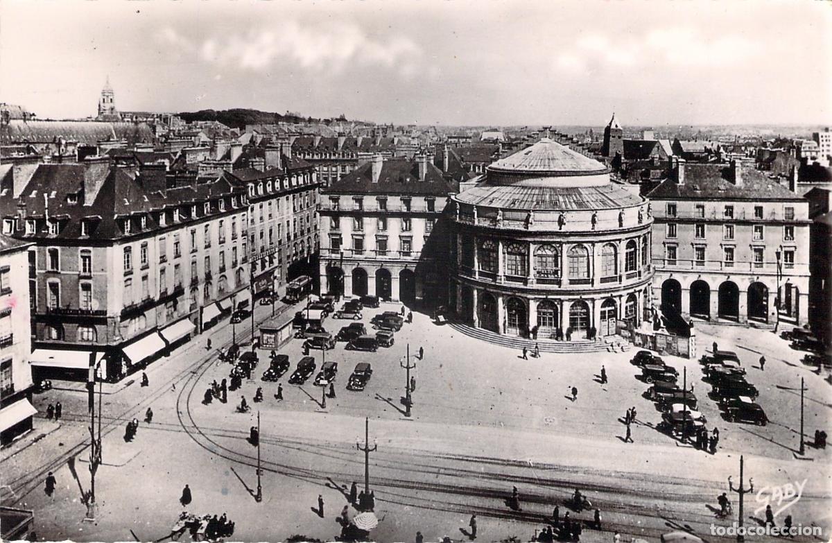 Postales: Postal de Rennes, Plaza de la Mairie y el Teatro, Francia
