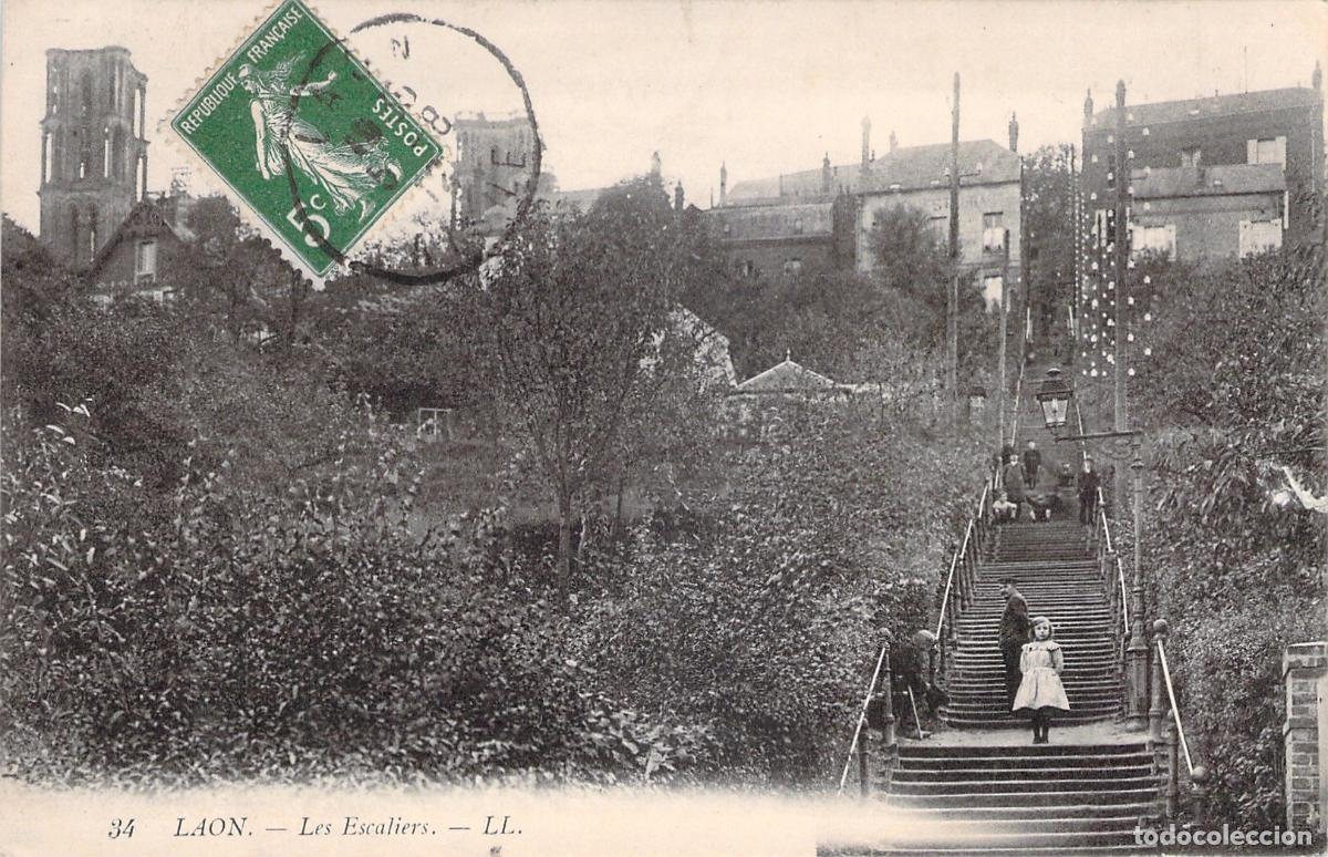 Postales: Postal de Laon, Francia - Las Escaleras del Cerro