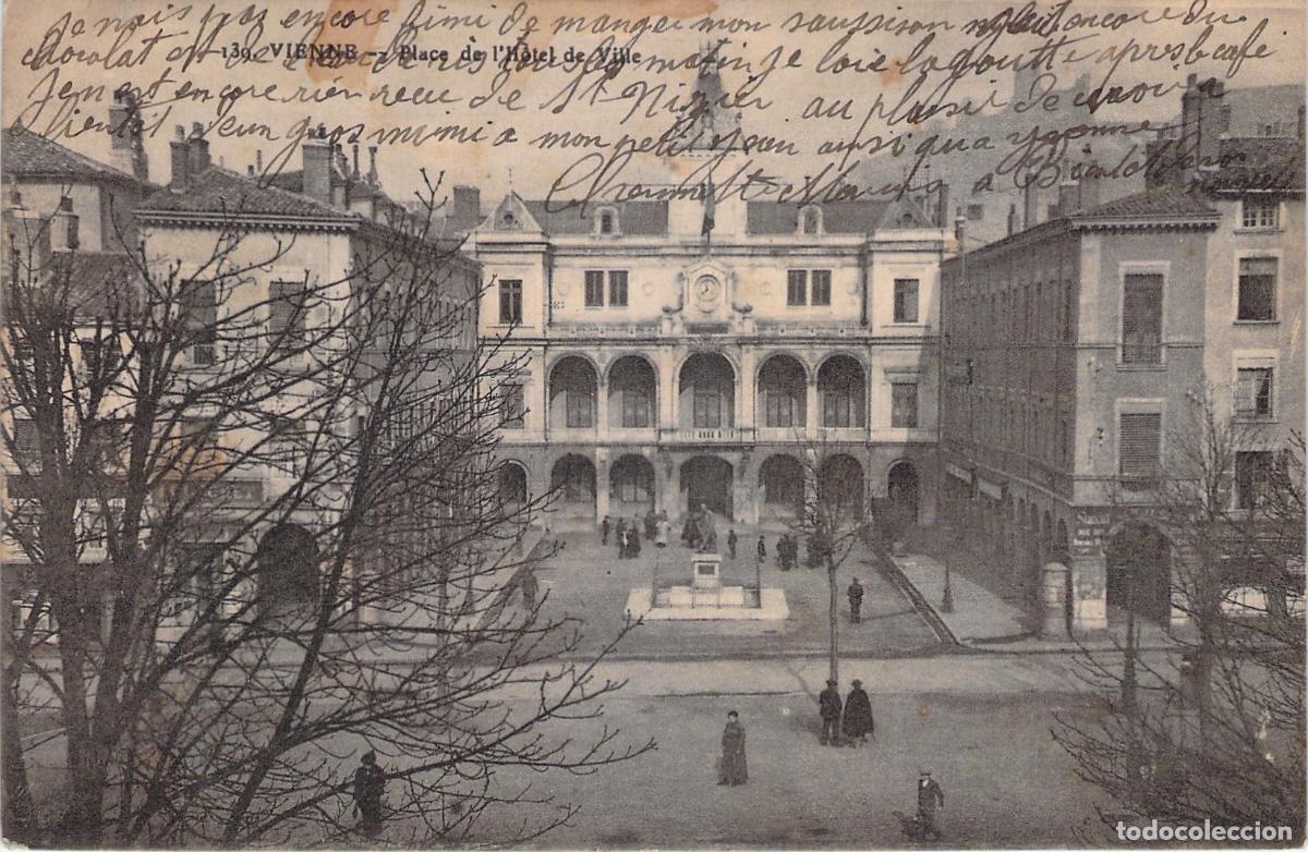 Postales: Tarjeta Postal de la Plaza del Ayuntamiento en Vienne, Francia