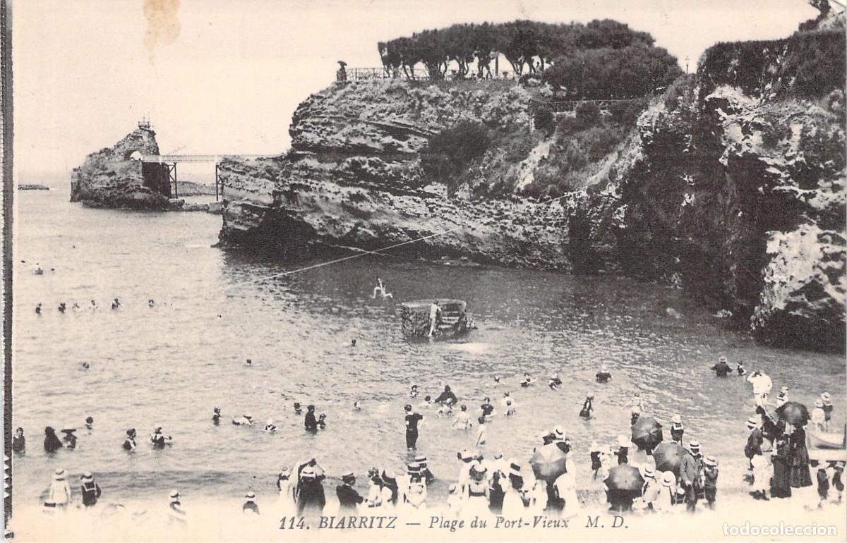 Postales: Postal de Biarritz, Plage du Port-Vieux con ba&ntilde;istas