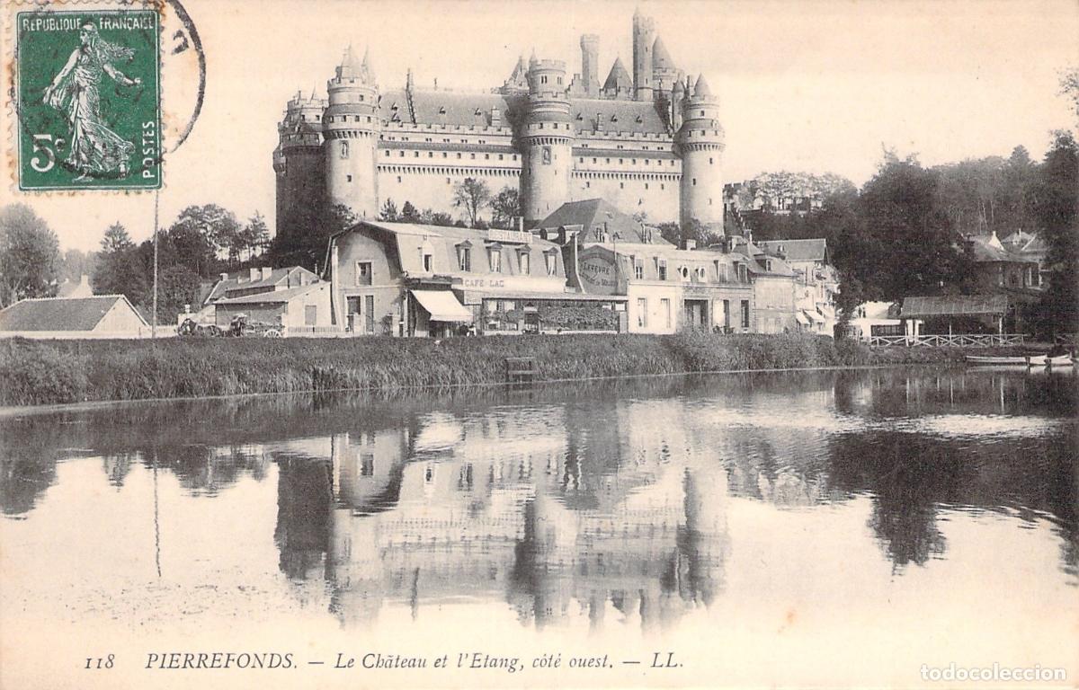 Postales: Tarjeta Postal del Castillo de Pierrefonds y su Estanque en Francia