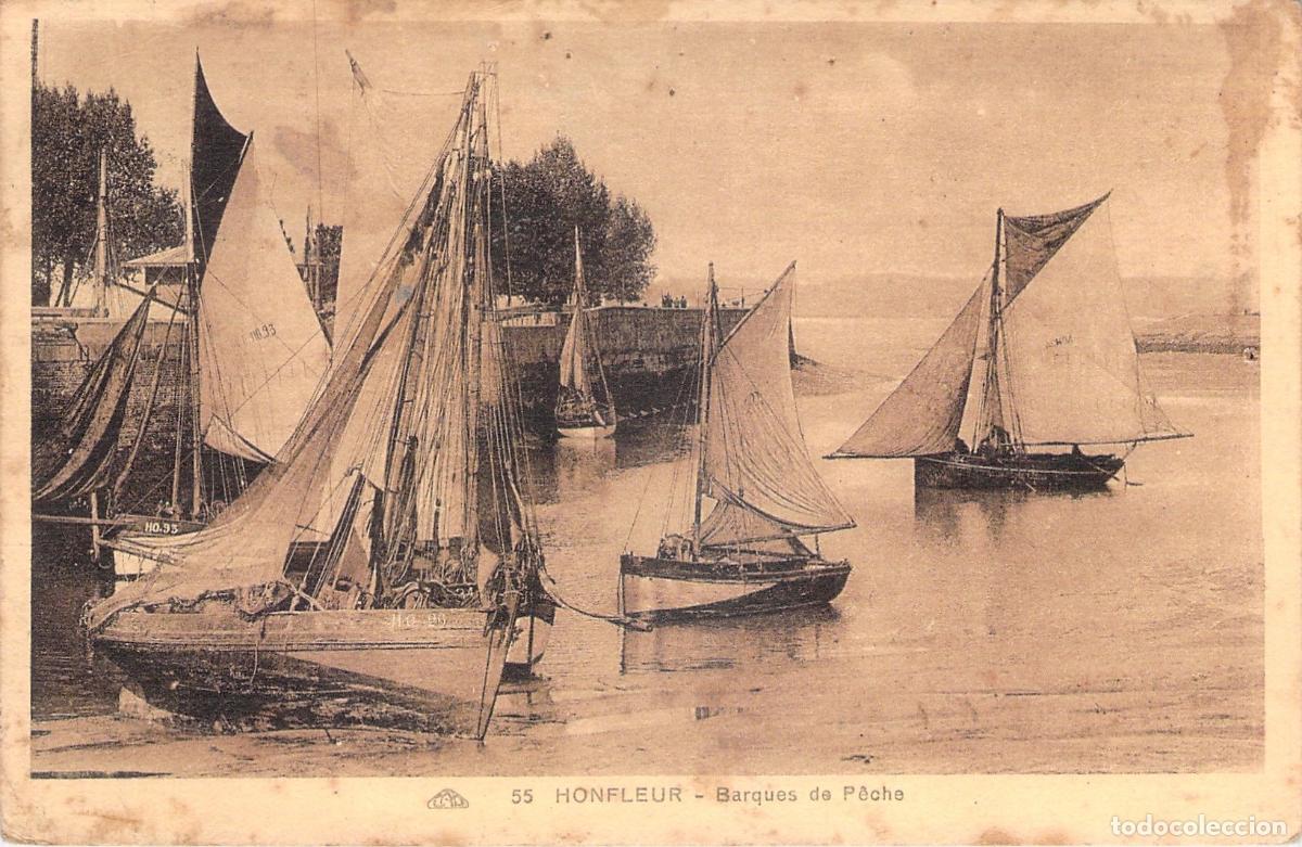 Postales: Postal de Honfleur, Barcos de Pesca en el Puerto