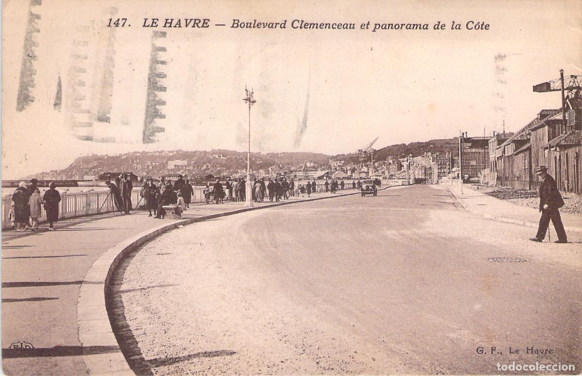 Postales: Postal de Le Havre, Boulevard Clemenceau y panorama de la costa