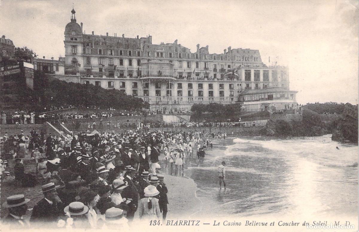 Postales: Postal de Biarritz con el Casino Bellevue y la Playa