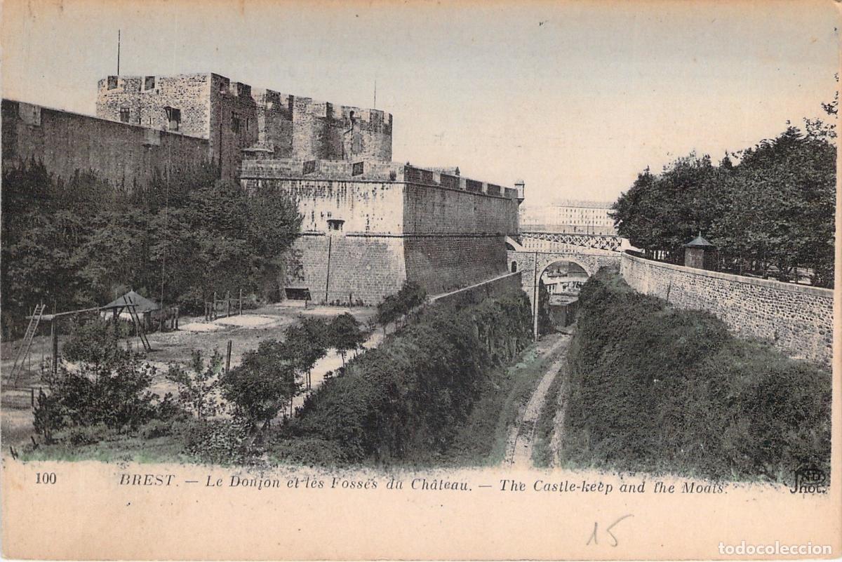 Postales: Postal del Castillo de Brest, Torre&oacute;n y Fosos, Francia
