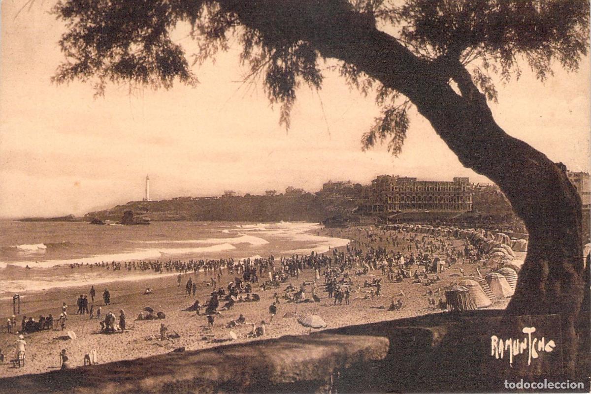 Postales: Postal de la Playa de Biarritz con Vista al Faro