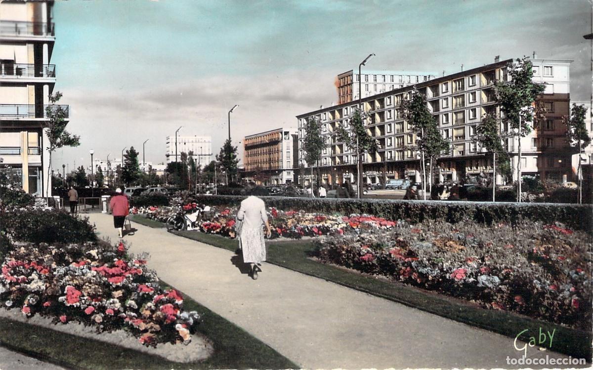 Postales: Postal de Le Havre, Avenida Foch desde el Square Saint-Roch