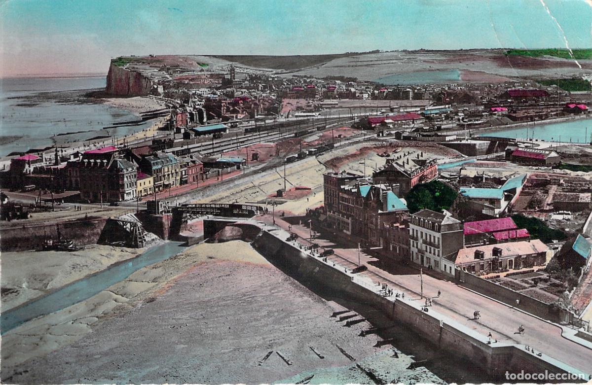 Postales: Postal de Le Tr&eacute;port, Francia - Vista desde la Iglesia hacia Mers