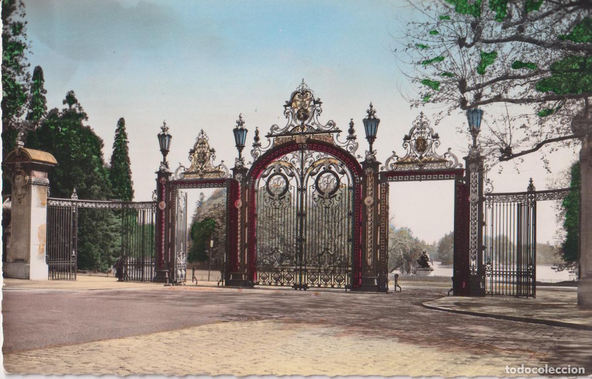 Postales: FRANCIA, LYON, EL PORTAL DE ENTRADA DEL PARQUE DE LA T&Ecirc;TE D'OR - EDITIONS DU GLOBE - S/C