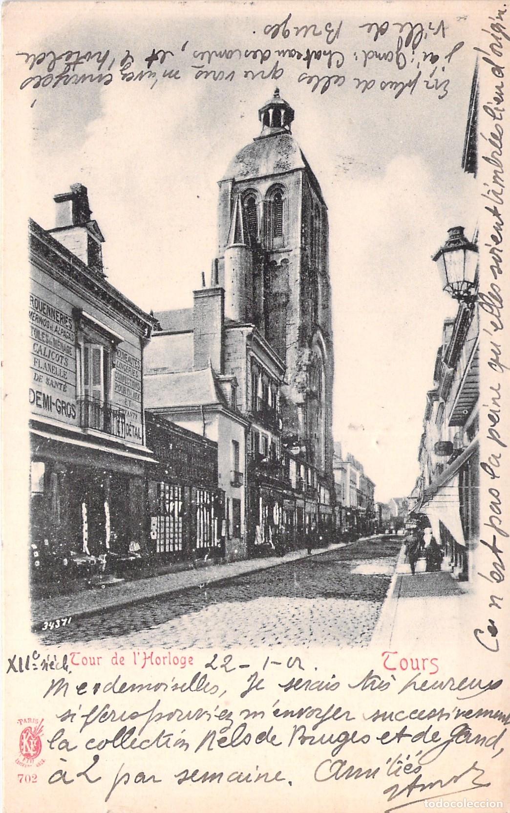 Postales: Postal de Tours con la Hist&oacute;rica Tour de l'Horloge y Calle