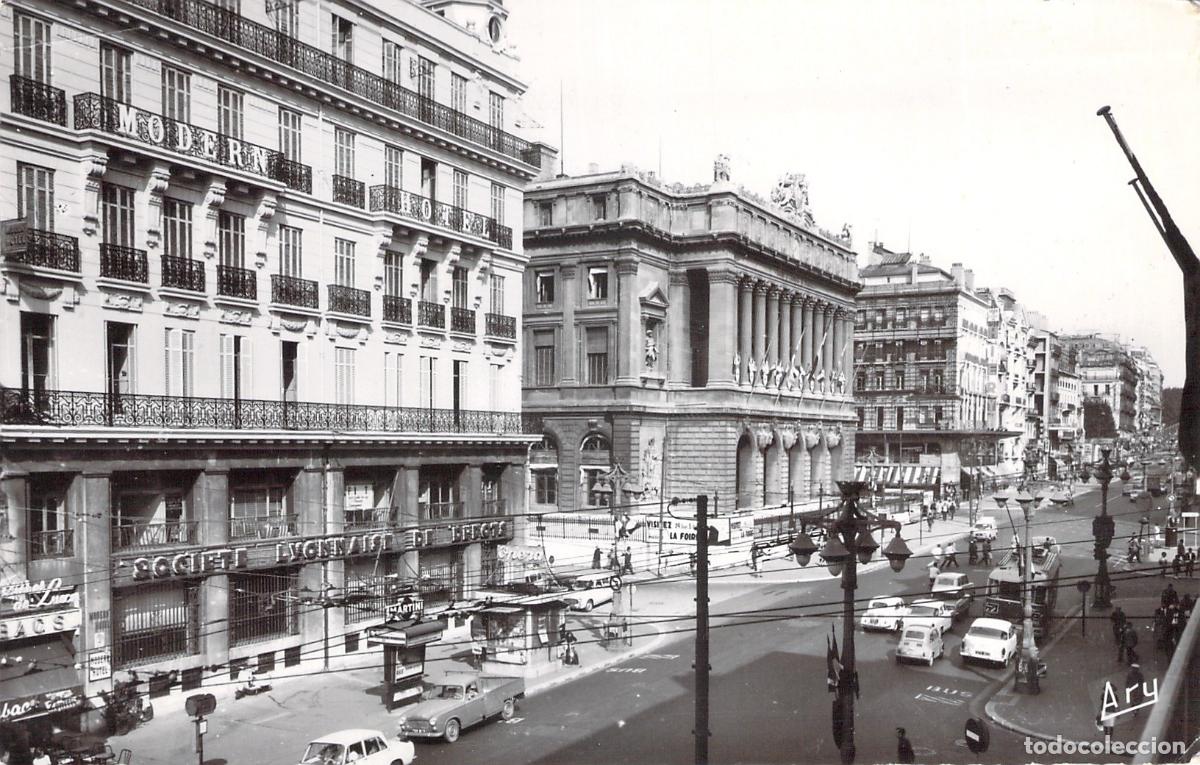 Postales: Postal de Marsella: Calle La Canebi&egrave;re con Tr&aacute;fico y Modern Hotel