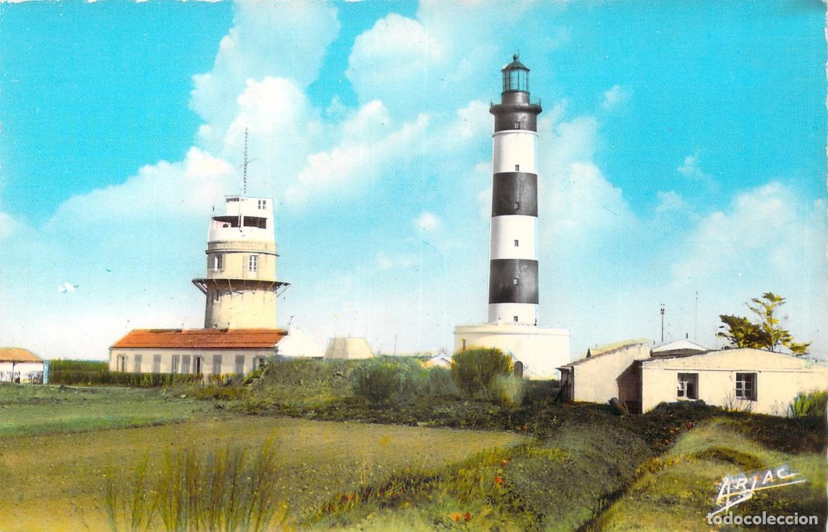 Postales: Postal del Faro y Sem&aacute;foro de Chassiron, Isla de Oler&oacute;n, Francia
