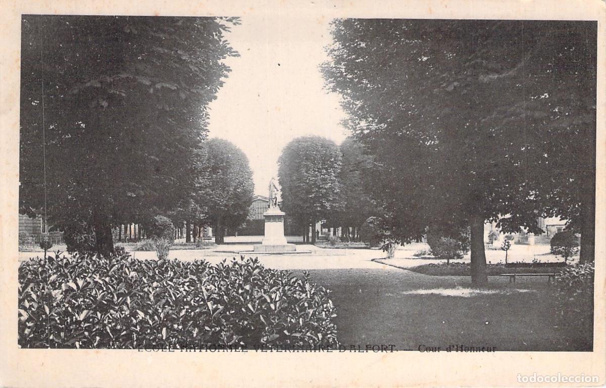 Postales: Postal de la Escuela Veterinaria de Alfort, Cour d'Honneur