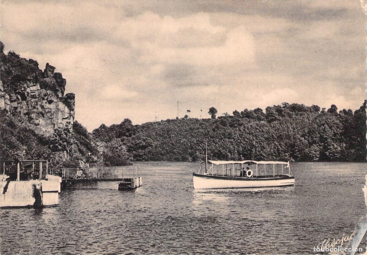 Postales: Postal Barco en el R&iacute;o Le Retour de la Vedette