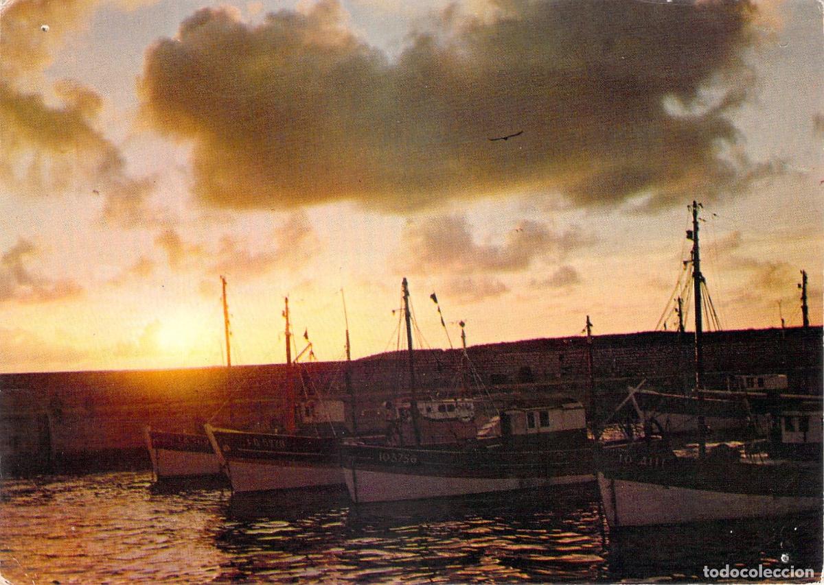 Postales: Postal del Atardecer en el Puerto de La Cotini&egrave;re, Isla de Ol&eacute;ron