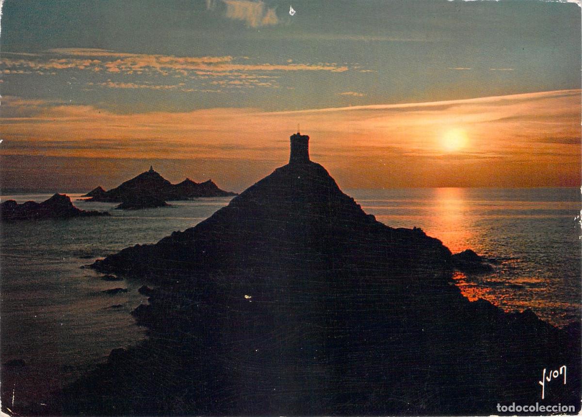 Postcards: Postal Atardecer en las Islas Sanguinarias, C&oacute;rcega