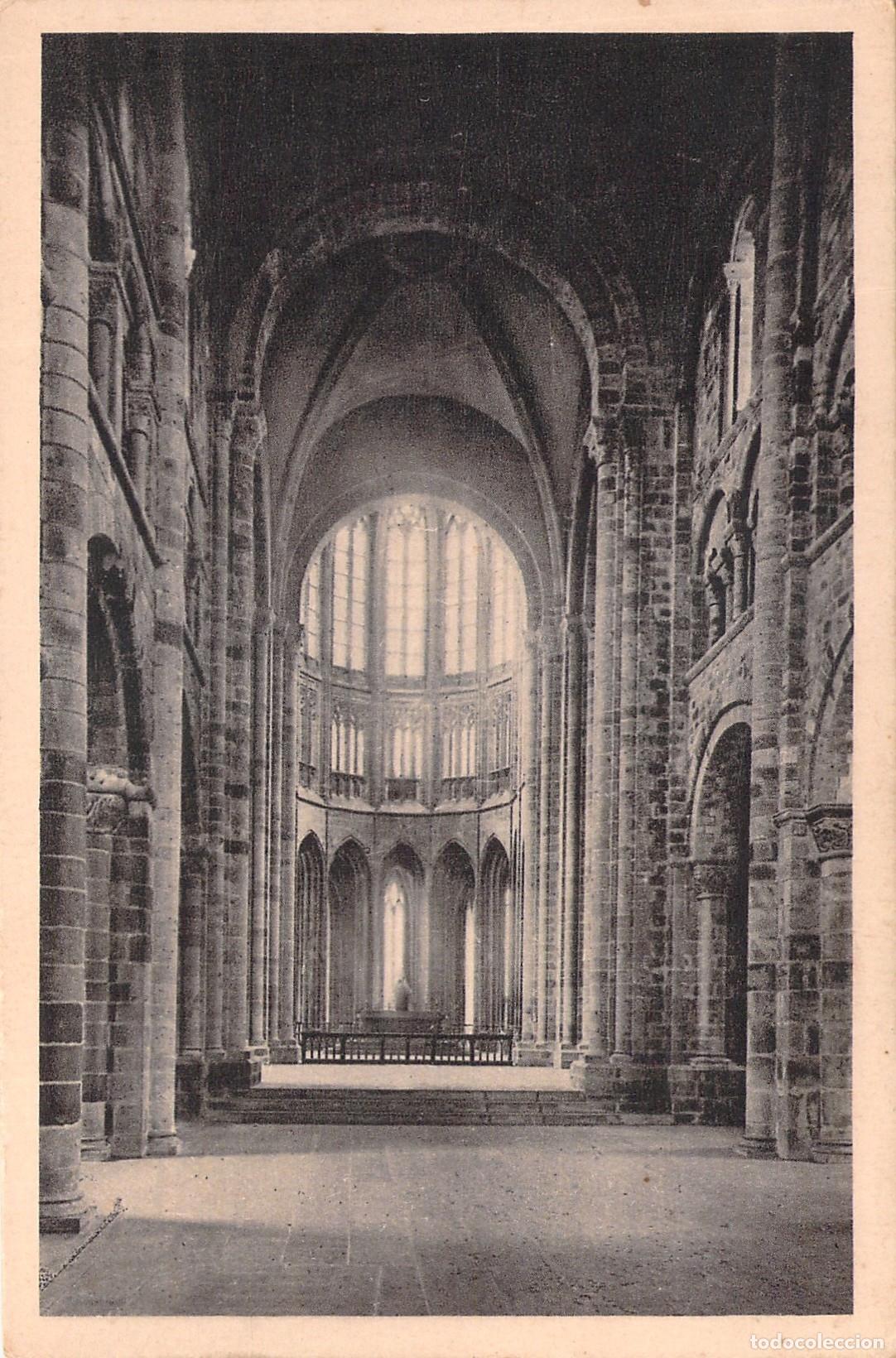 Postcards: Postal de la Nave de la Iglesia Abacial del Mont Saint-Michel