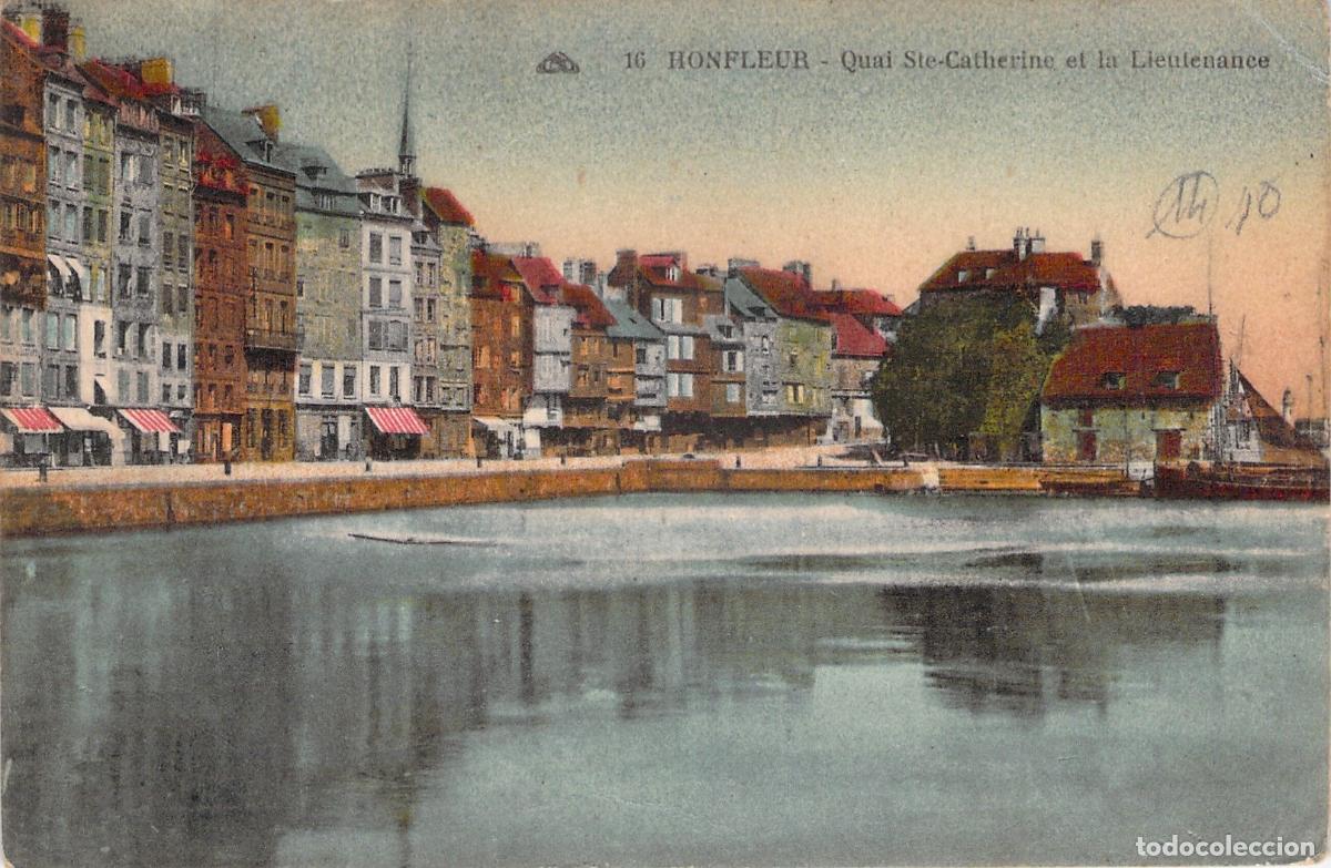 Postcards: Postal de Honfleur: Quai Ste-Catherine y la Lieutenance