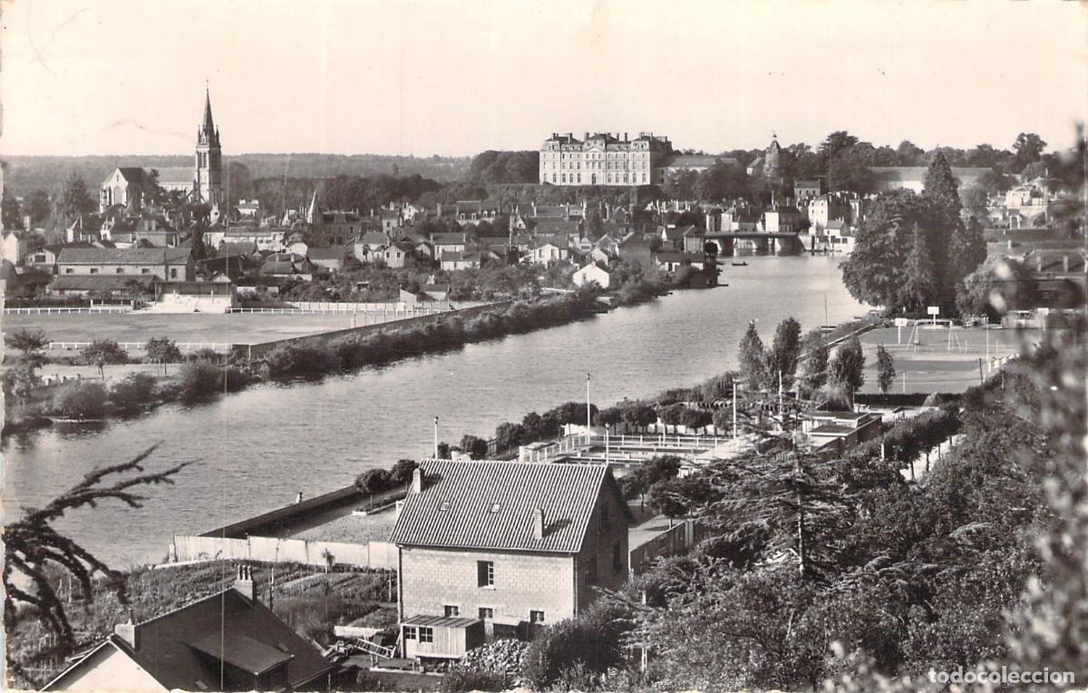 Postales: Postal de Vista General de Sabl&eacute;-sur-Sarthe con R&iacute;o y Castillo