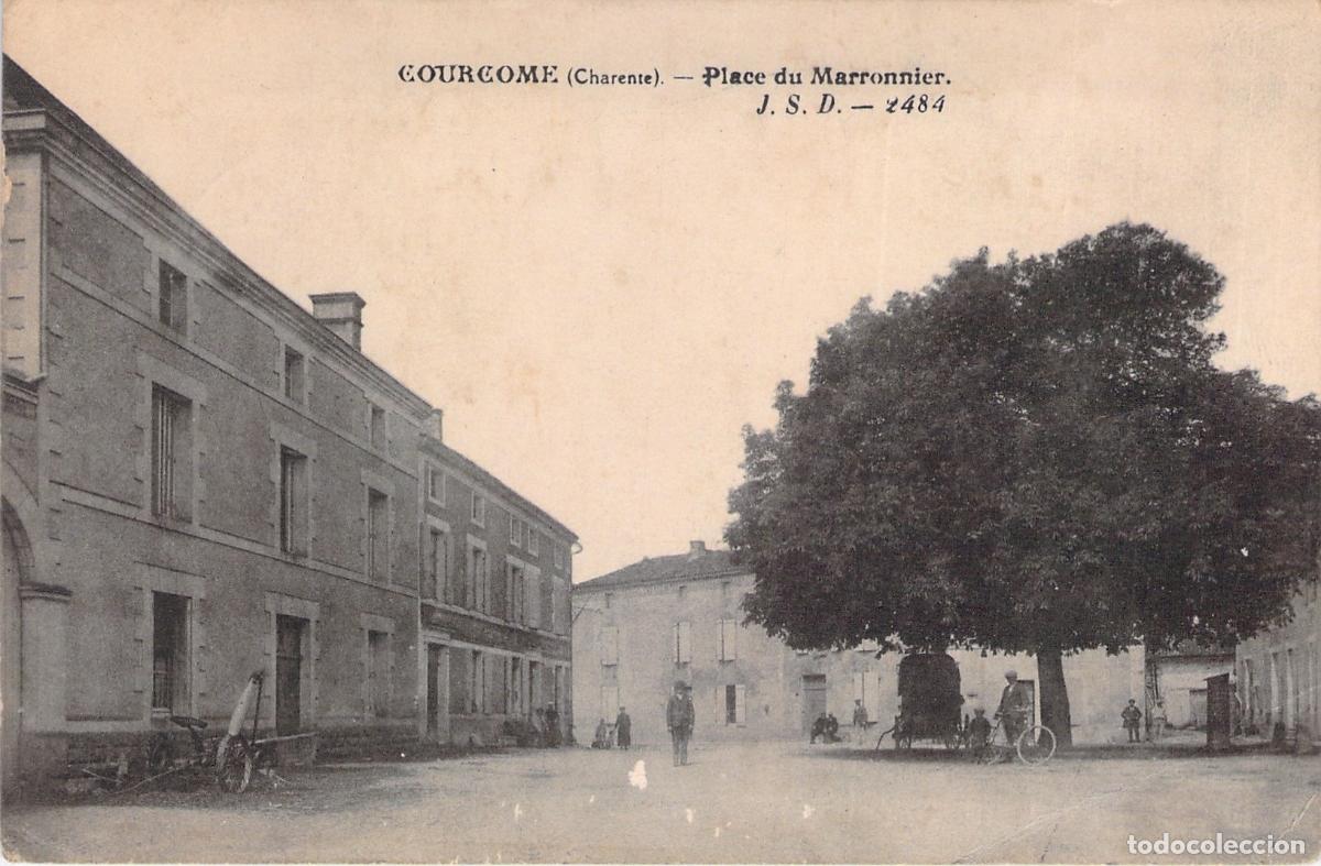 Postales: Tarjeta Postal Courc&ocirc;me Place du Marronnier Charente
