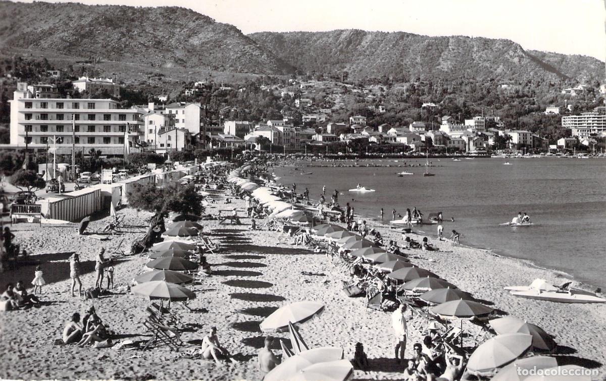 Postales: Postal de la Playa de Le Lavandou, Costa Azul, Francia