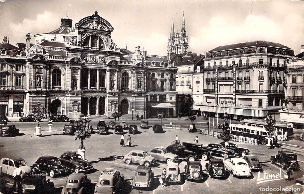 Postales: Postal de Place du Ralliement en Angers con Teatro y Catedral
